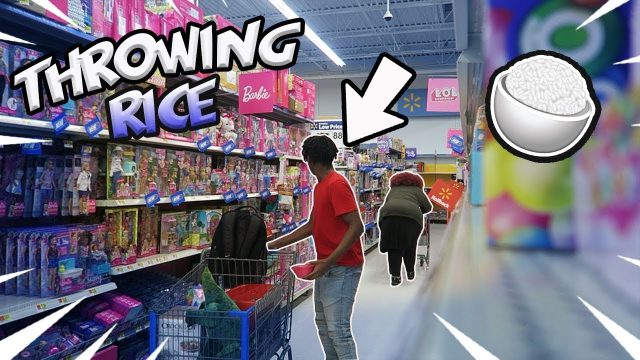 Throwing Rice at Strangers Prank in Walmart!!!!!