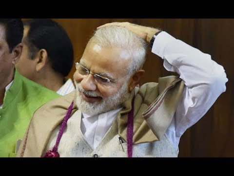 PM Narendra Modi's great sense of humor. Best funny speeches about  recent development in 2017