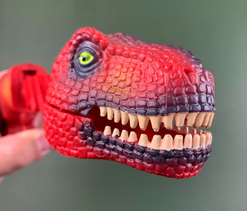 Creative Funny Spoof Shark Telescopic Spring Manipulator Clip Bite Hand Dinosaur Prank Parent-child Interaction Toys